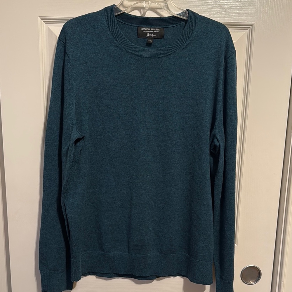 Banana Republic Men’s Sweater